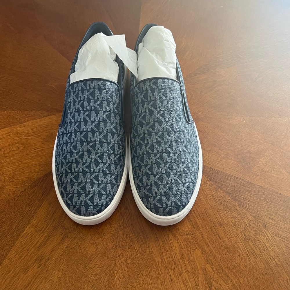 Michael Kors Keaton slip on with original box.